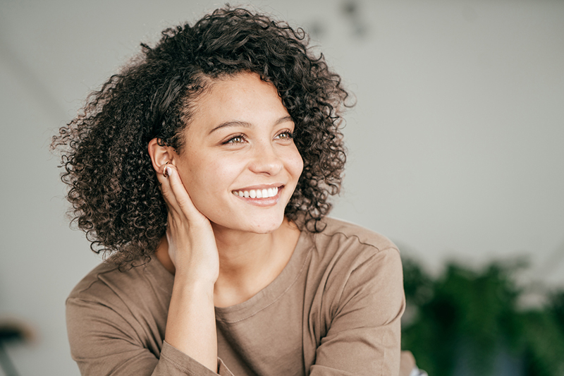 Repair your hair with coconut eyelid lift